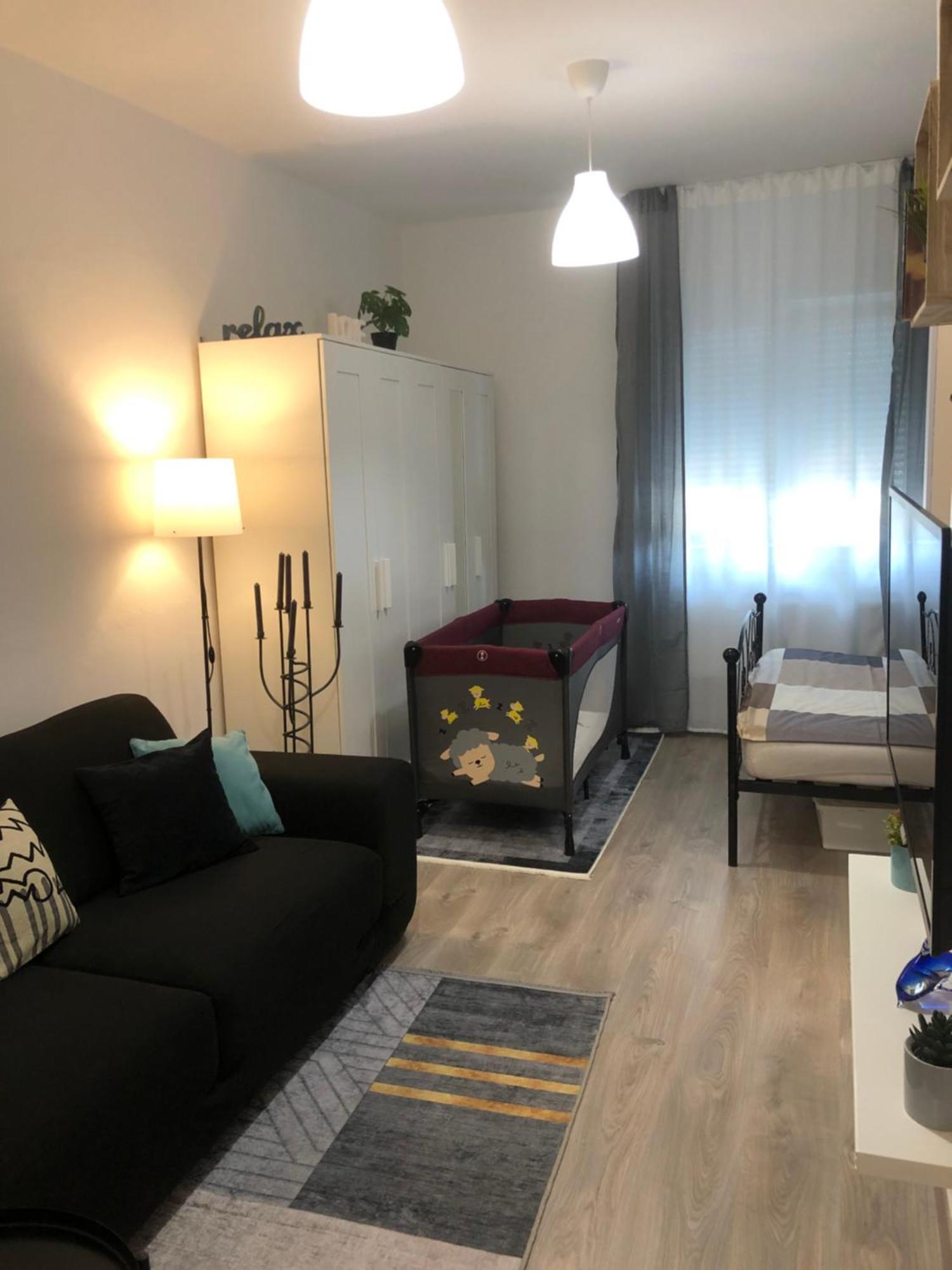 Lägenhet Stipe- With Free Parking, Self Check-in 0-24 Zagreb