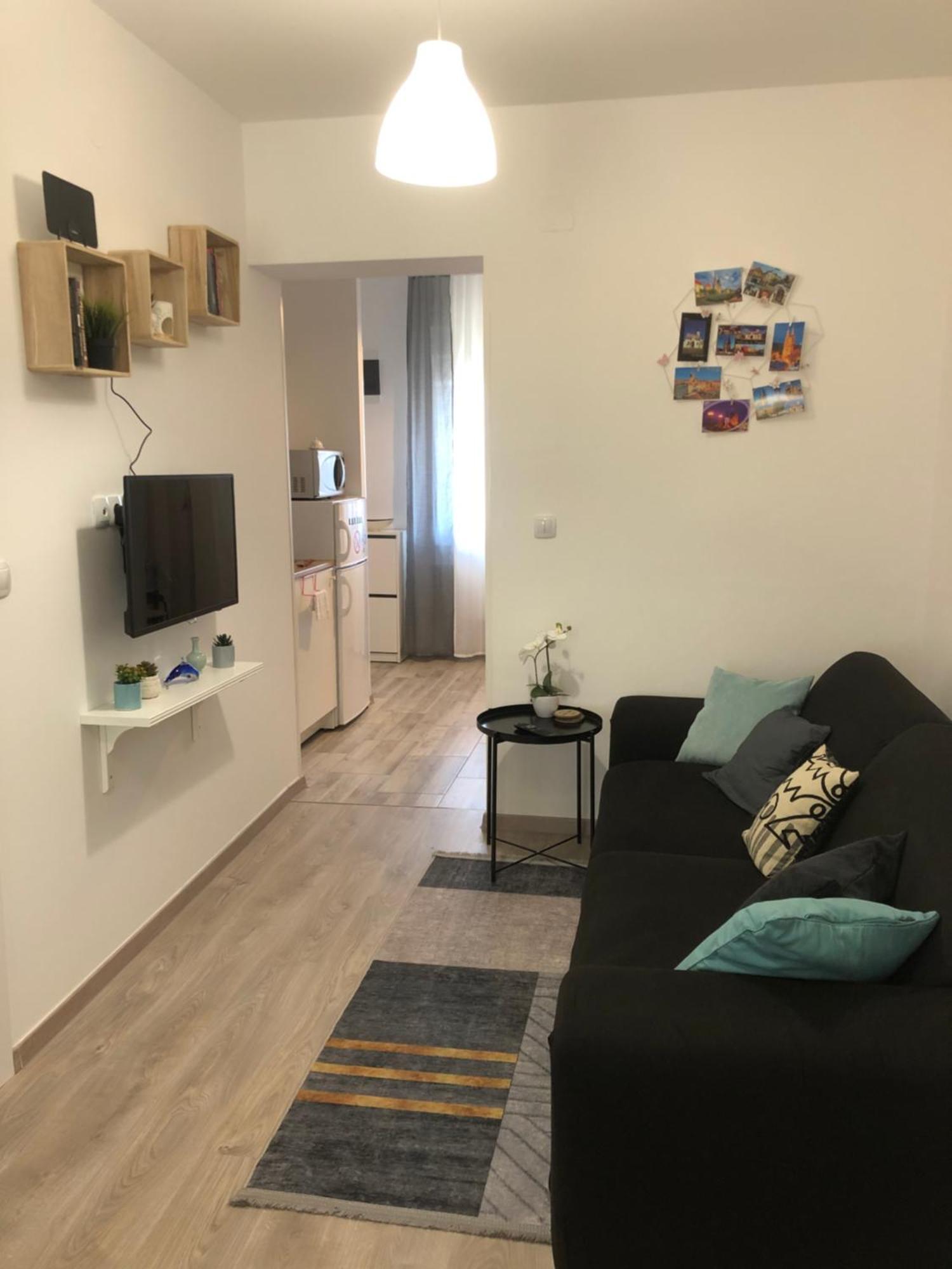 Stipe- With Free Parking, Self Check-in 0-24 Appartamento Zagabria